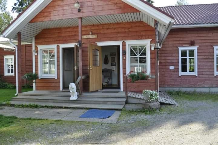B&B Villa Helmi Ala-Temmes Esterno foto