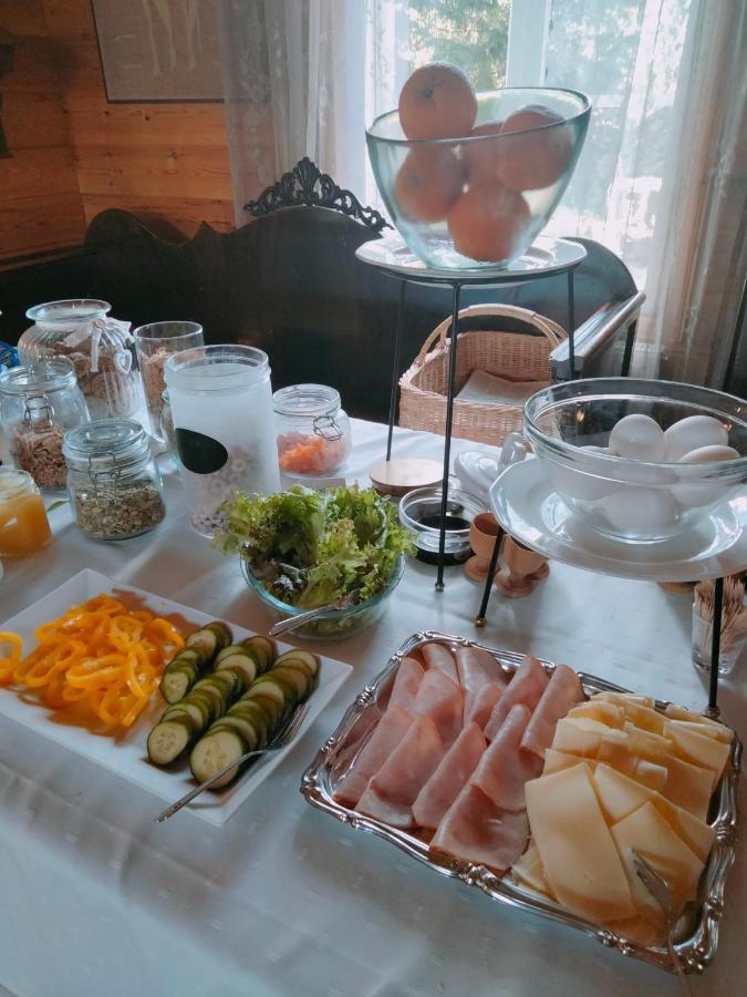 B&B Villa Helmi Ala-Temmes Esterno foto